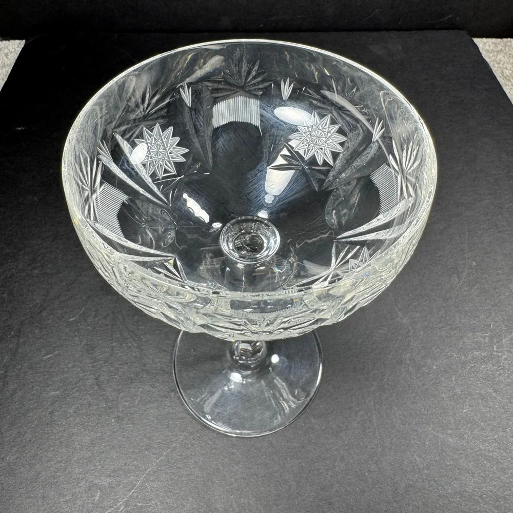 Champagne Coupe Glasses Clear Starburst Cut Pattern Vintage Style Set of 2